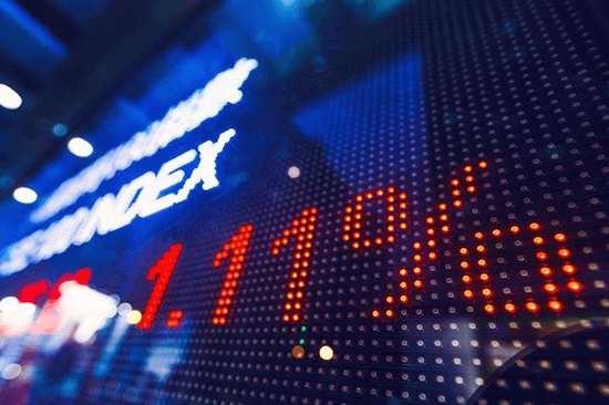 年内下跌45%！“章盟主”关联方大幅减持江淮汽车，葛卫东仍坚守